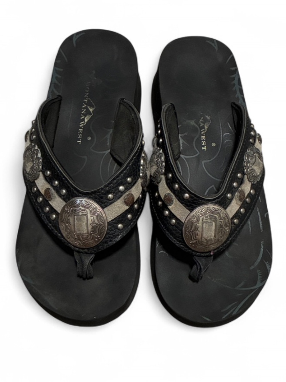 Montana West Black Embellished Women's Sandals with Silver Conchos